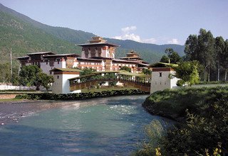 Cultural Tour in Bhutan in the Land of the Dragon, 13 Days
